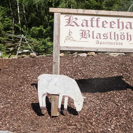 Kaffeehaus Blaslhoehe لام