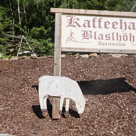 Kaffeehaus Blaslhoehe Lam