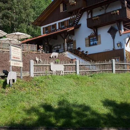 Kaffeehaus Blaslhoehe Daire *